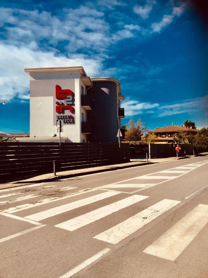 B2In Suite & Office Capriate San Gervasio Bagian luar foto