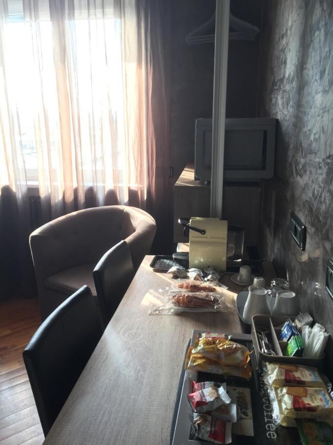 B2In Suite & Office Capriate San Gervasio Bagian luar foto