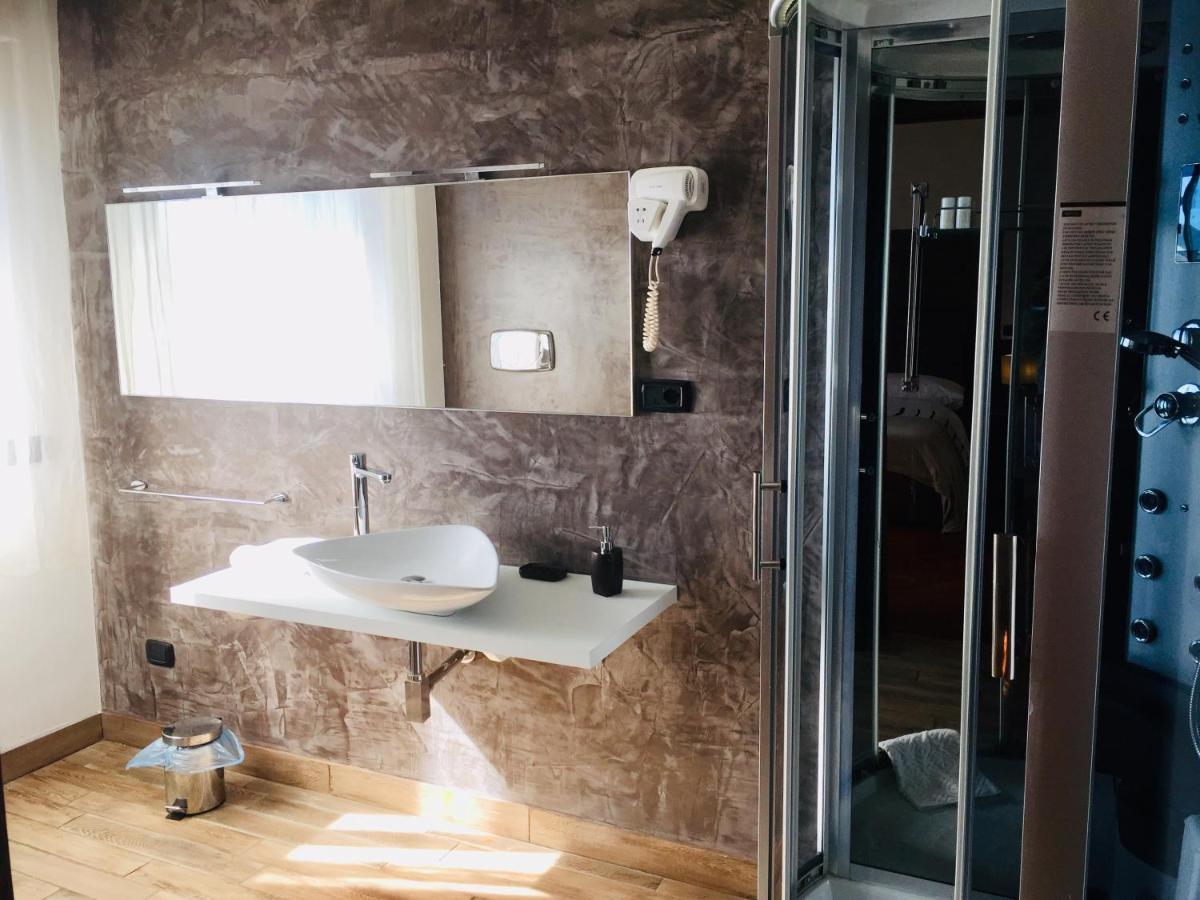 B2In Suite & Office Capriate San Gervasio Bagian luar foto