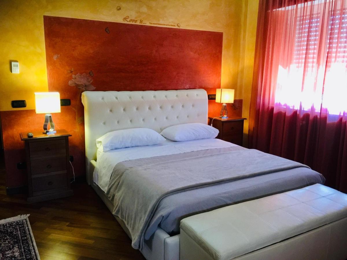 B2In Suite & Office Capriate San Gervasio Bagian luar foto