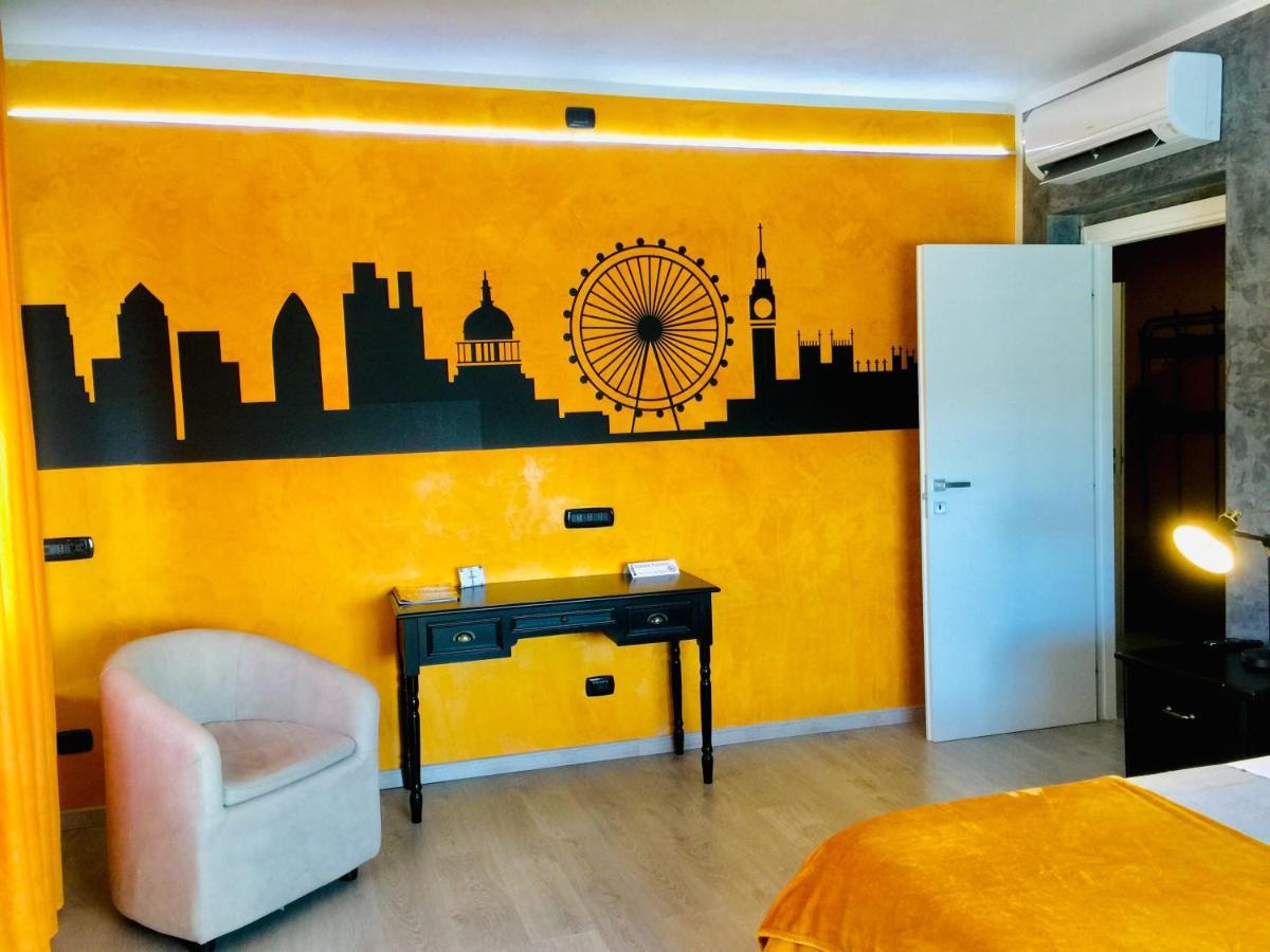 B2In Suite & Office Capriate San Gervasio Bagian luar foto