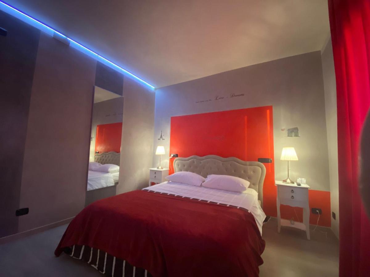 B2In Suite & Office Capriate San Gervasio Bagian luar foto