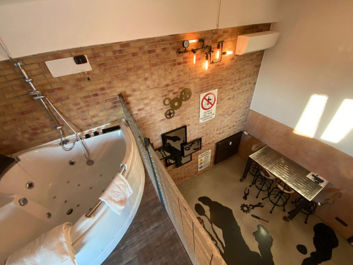 B2In Suite & Office Capriate San Gervasio Bagian luar foto