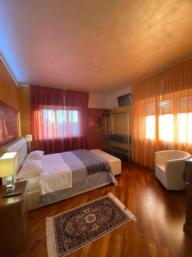 B2In Suite & Office Capriate San Gervasio Bagian luar foto